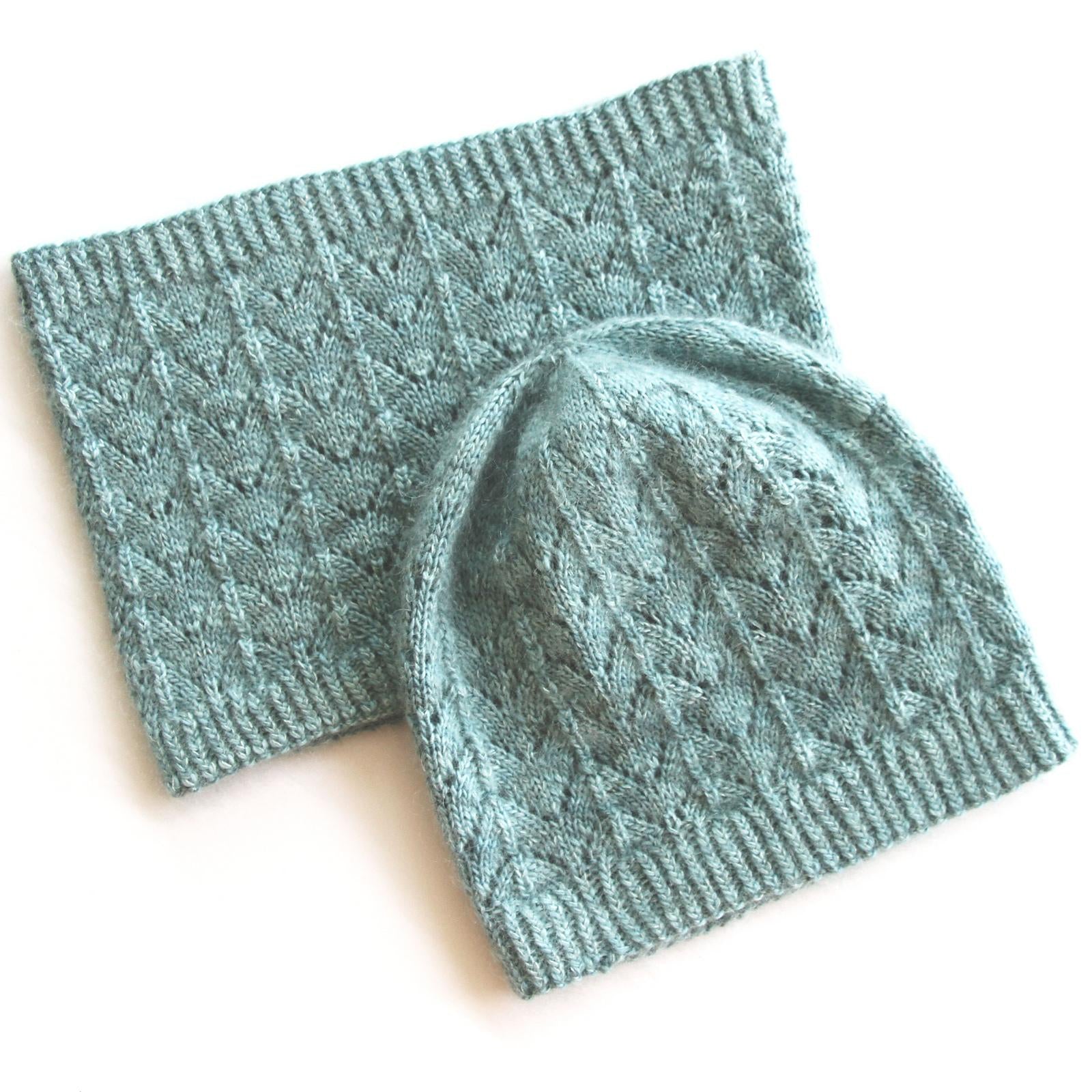 Azurine Hat and Cowl