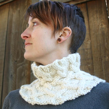 Entwined Cables Collar