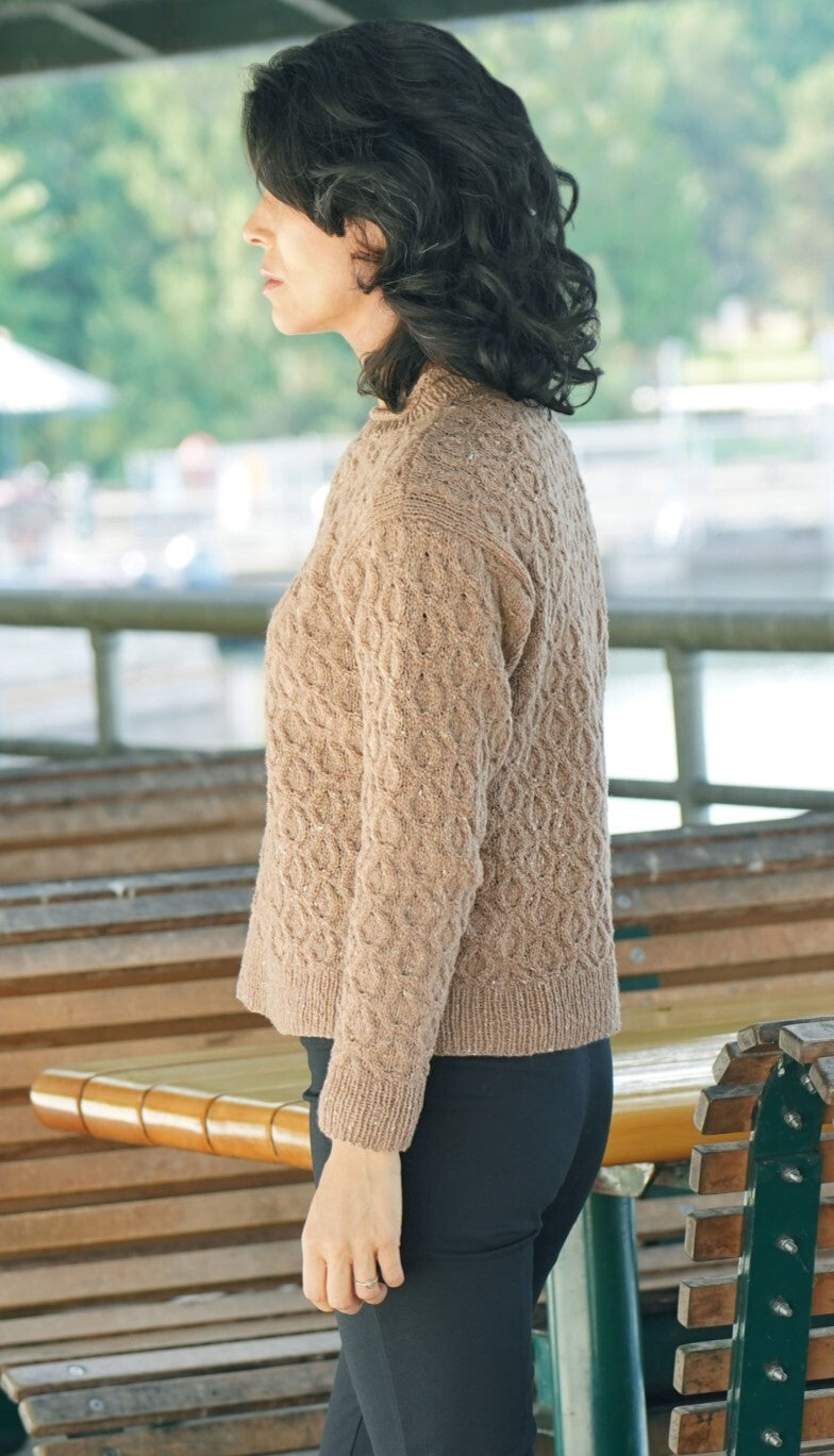Cascade Yarns DK Hollow Oak Pullover Jumper Knitting Pattern