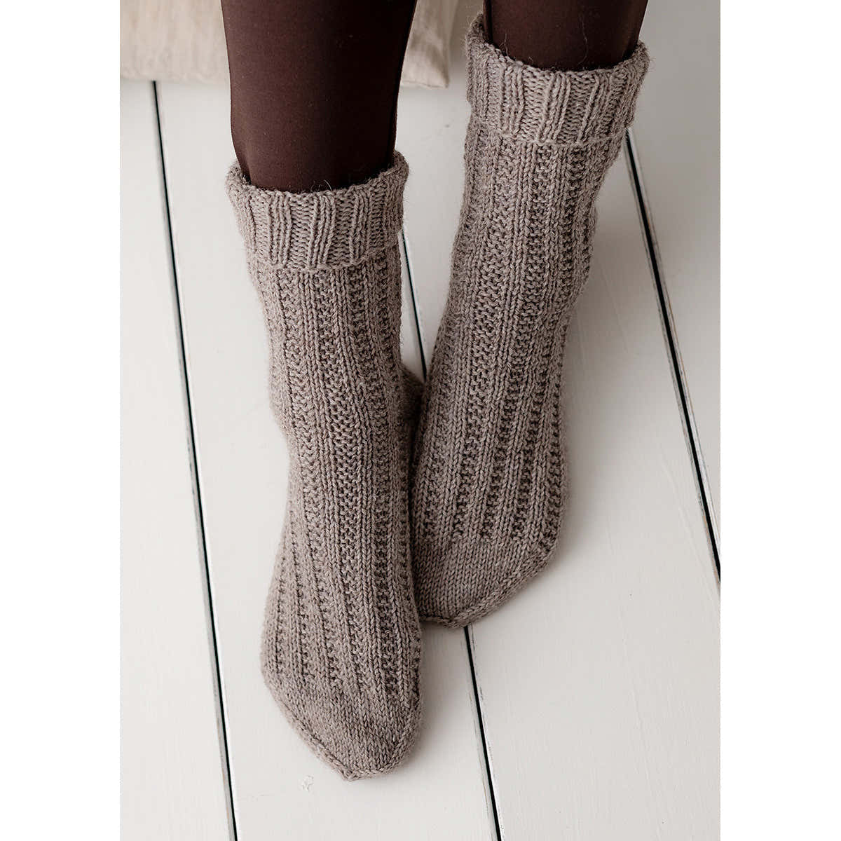 Regia Men's Style Color Booklet Socks Knitting Pattern