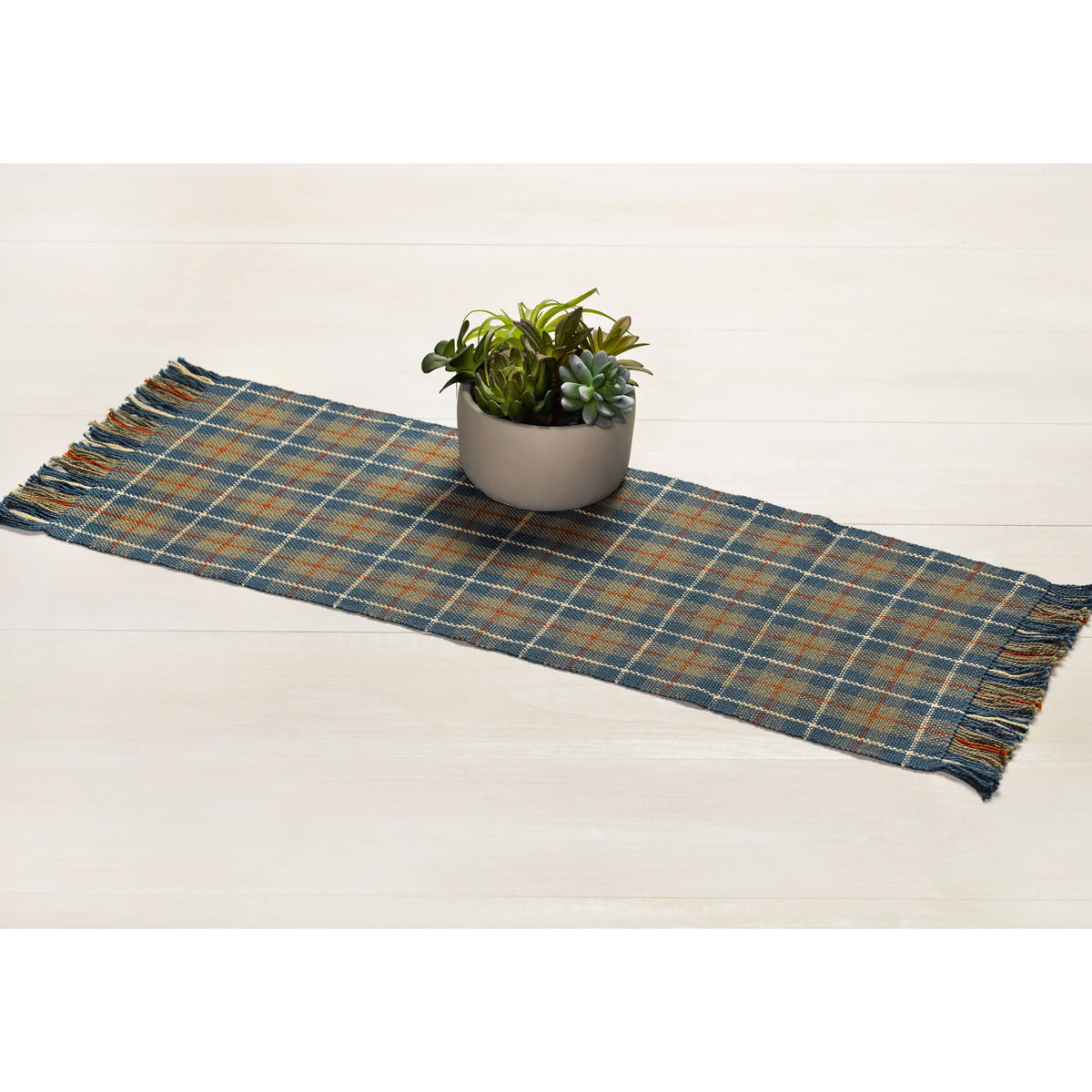 Valley Yarns #212 Windowpane Plaid Runner