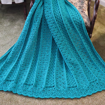 Spring Cables & Lace Throw