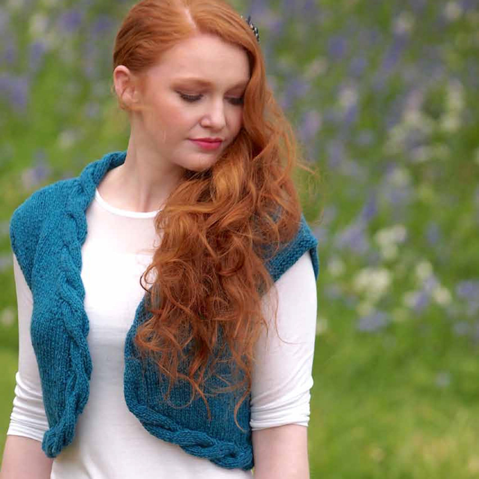 Queensland Collection Rae Shrug Knitting Pattern