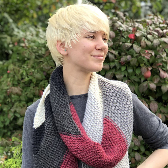 Plymouth Yarn F832 Diagonal Scarf (Free) - Yarn.com