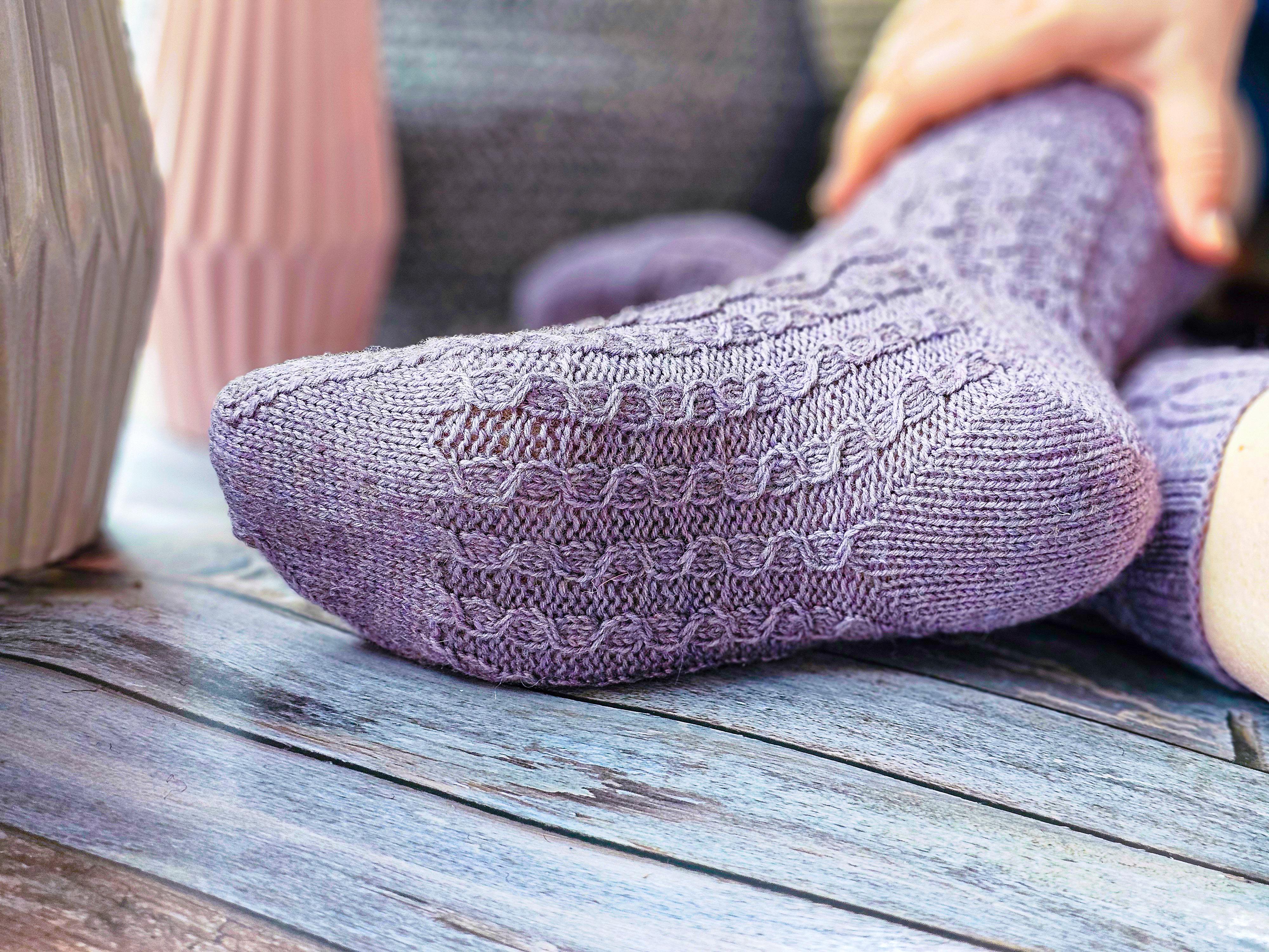 Twirlace Socks