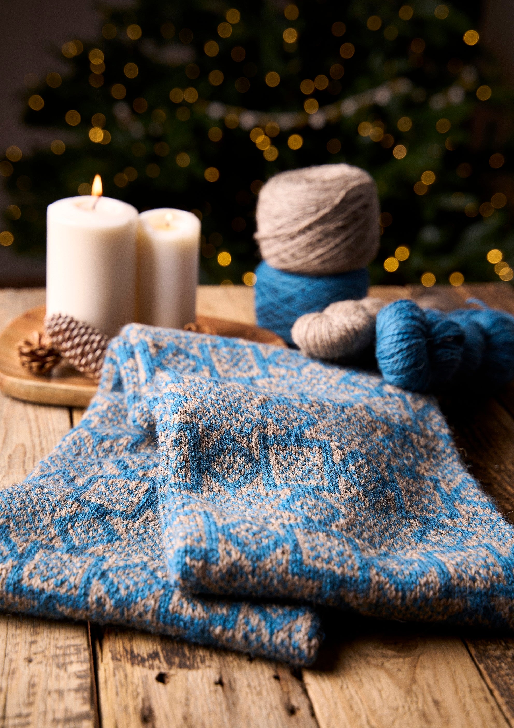 Bright Star Cowl Knitting Pattern