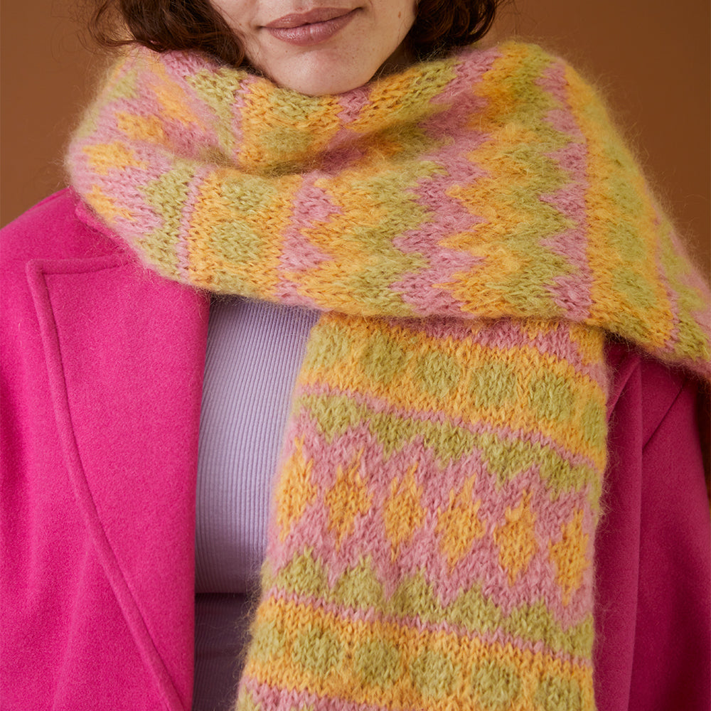 Debbie Bliss Izzy Scarf Knitting Pattern