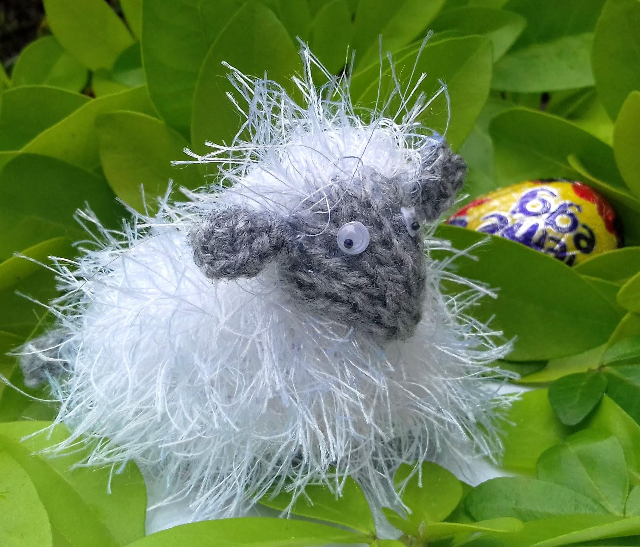 Shaggy Sheep - Creme Egg Cover