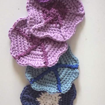 Petunia Blossom Coasters in Berroco Captiva and Modern Cotton (Free)