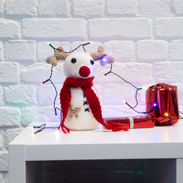 Deramores Snow Deer Decoration Crochet Pattern