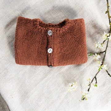 Little Lamb Cardigan in Rowan Baby Cashsoft Merino - RB002-00006-ENP - PDF