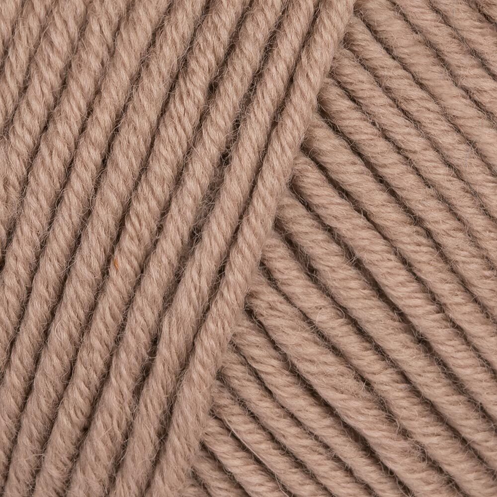 Debbie Bliss Rialto Aran Yarn - Merino Wool Aran