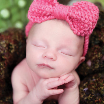 Miss Savannah Bow in Blue Sky Fibers Worsted Hand Dyes PDF