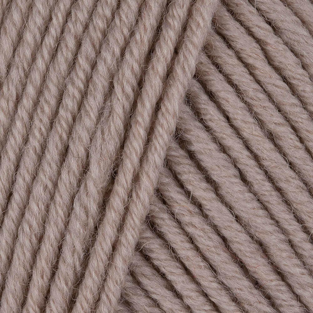 Debbie Bliss Rialto 4 Ply Yarn - Merino Wool 4 Ply
