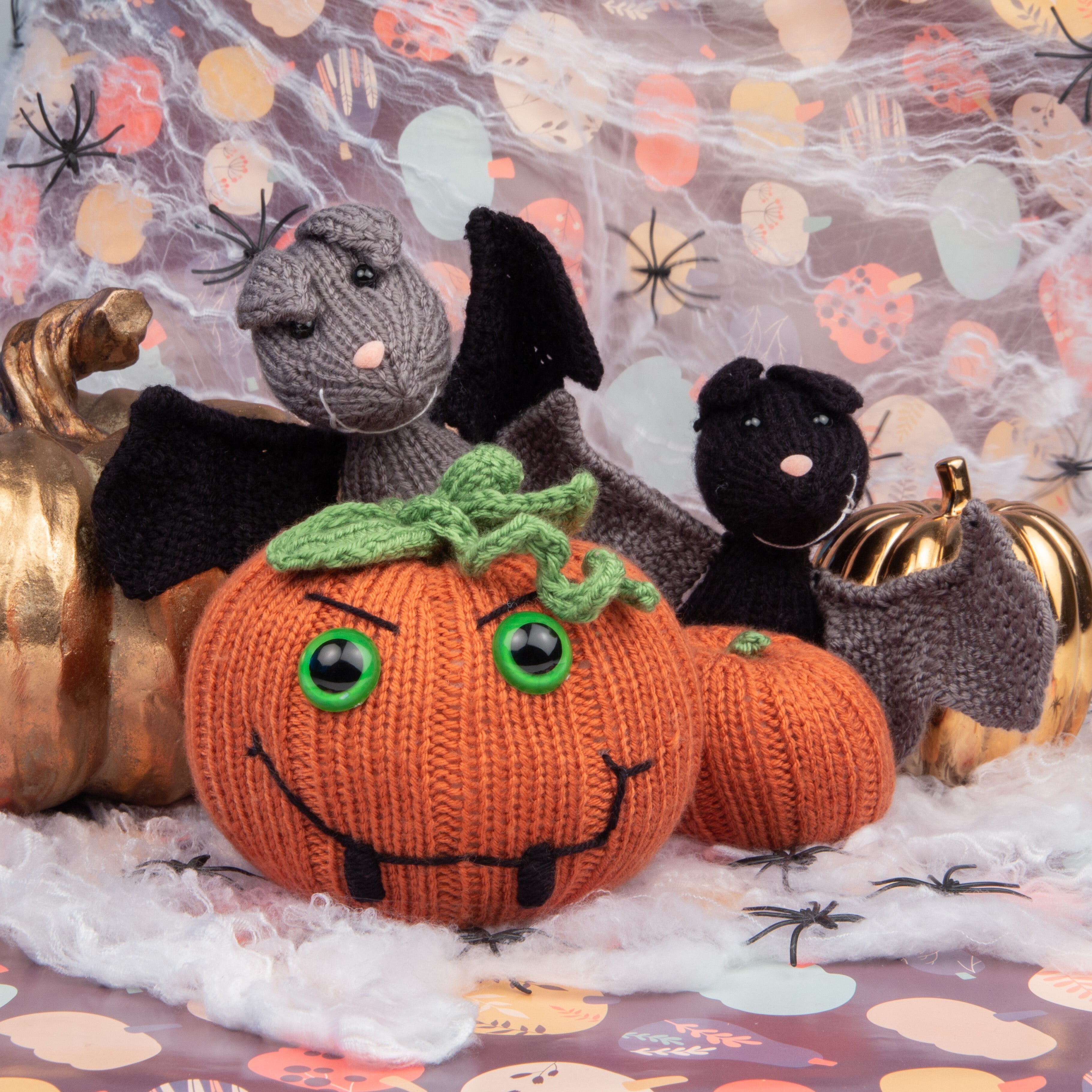 Deramores Bats and Pumpkins Toy Knitting Pattern