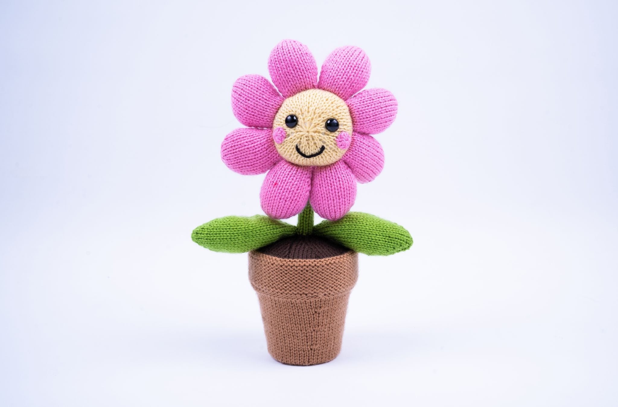 Deramores Flower Toy Knitting Pattern
