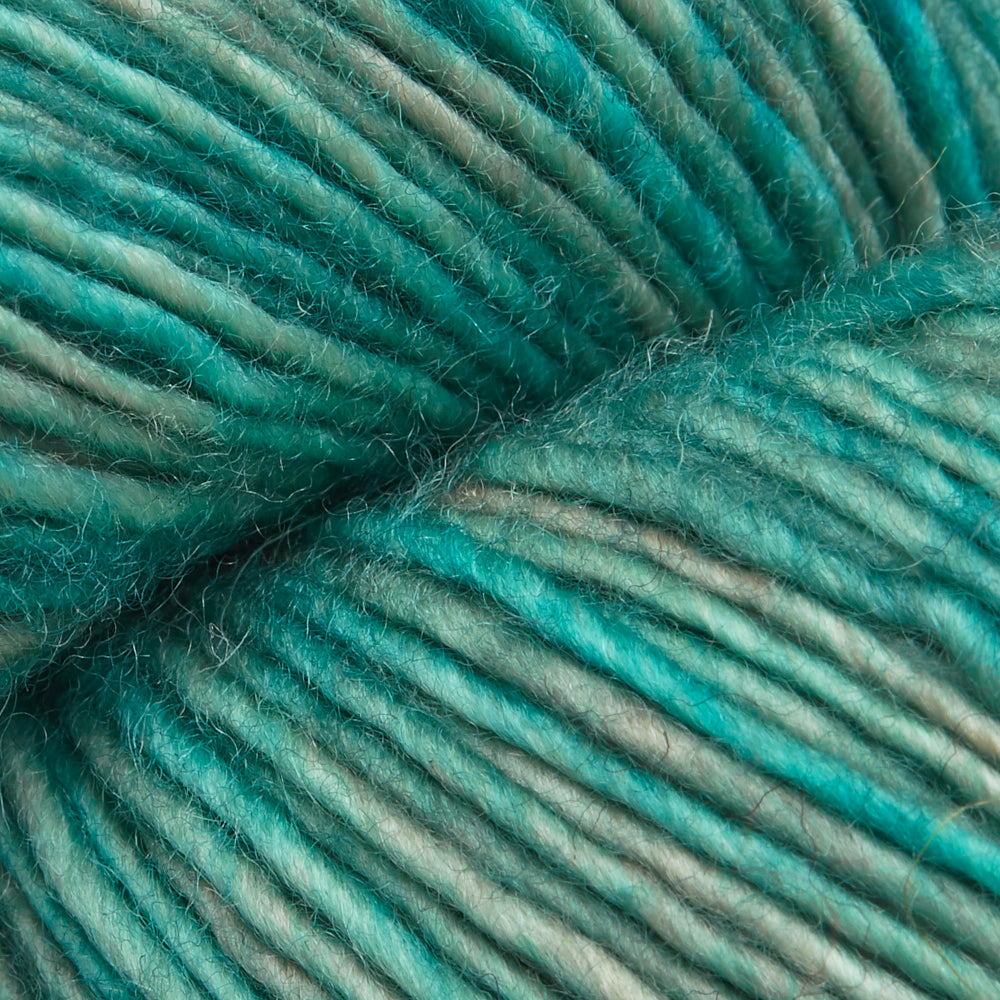 Madelinetosh Tosh Merino Light Yarn - Superwash Wool 4 Ply
