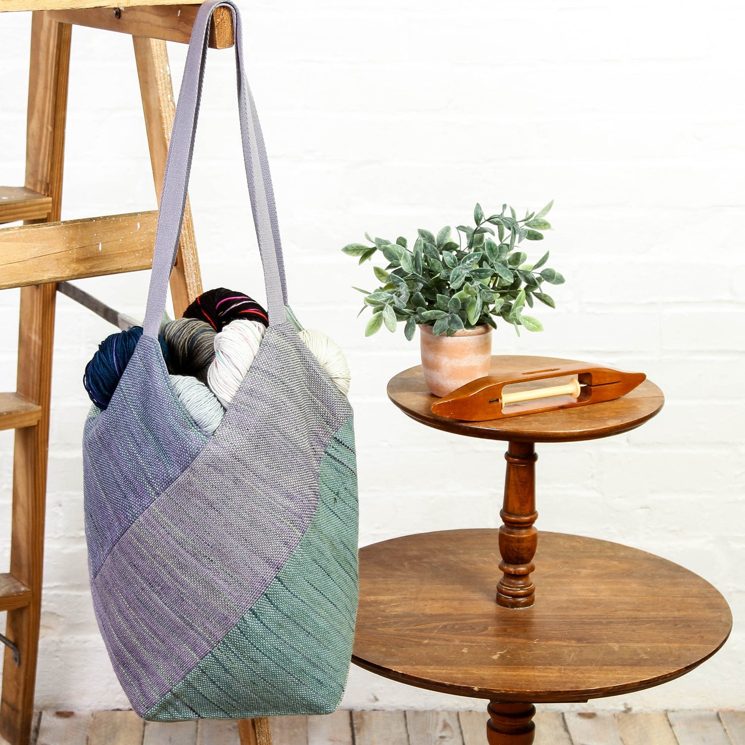 Valley Yarns #227 Pinwheel Tote