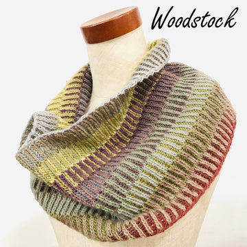 Freia Fine Handpaints Sidestep Cowl Knitting Pattern