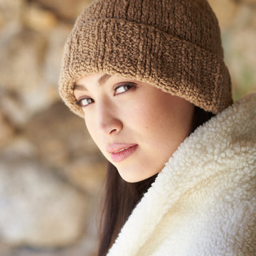Mae Hat & Mittens Accessory Knitting Pattern