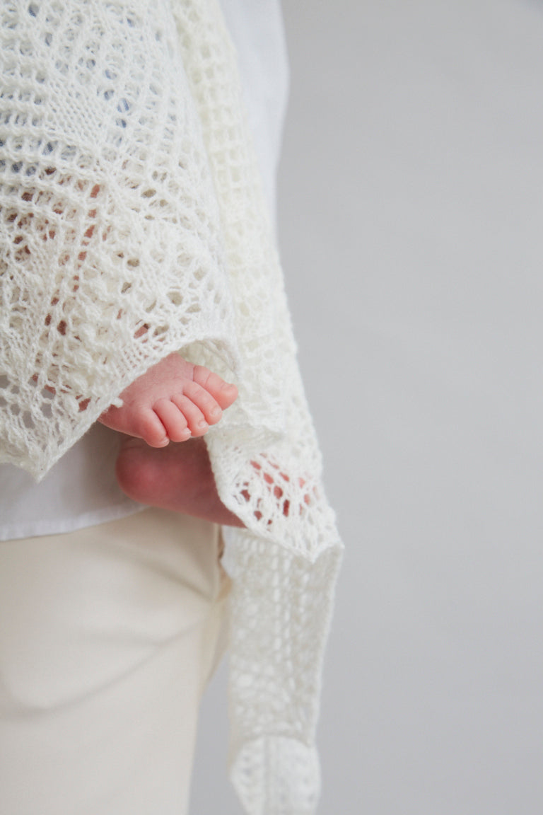 Debbie Bliss Heirloom Christening Shawl Knitting Pattern