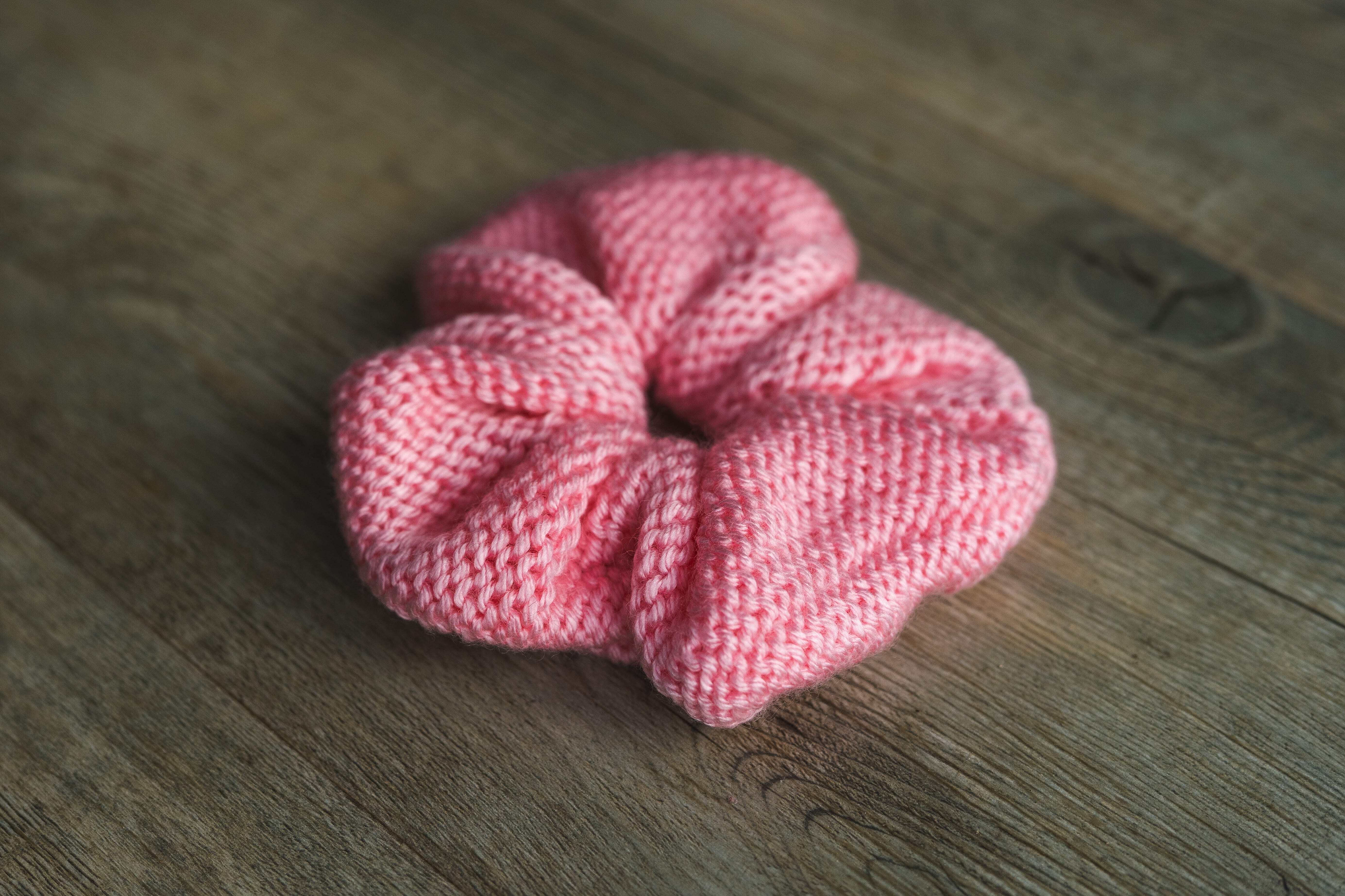 Deramores Scunchies Accessory Knitting Pattern