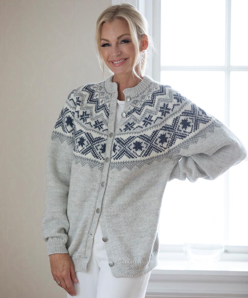 Mikkal Cardigan in Viking Garn Alpaca Storm