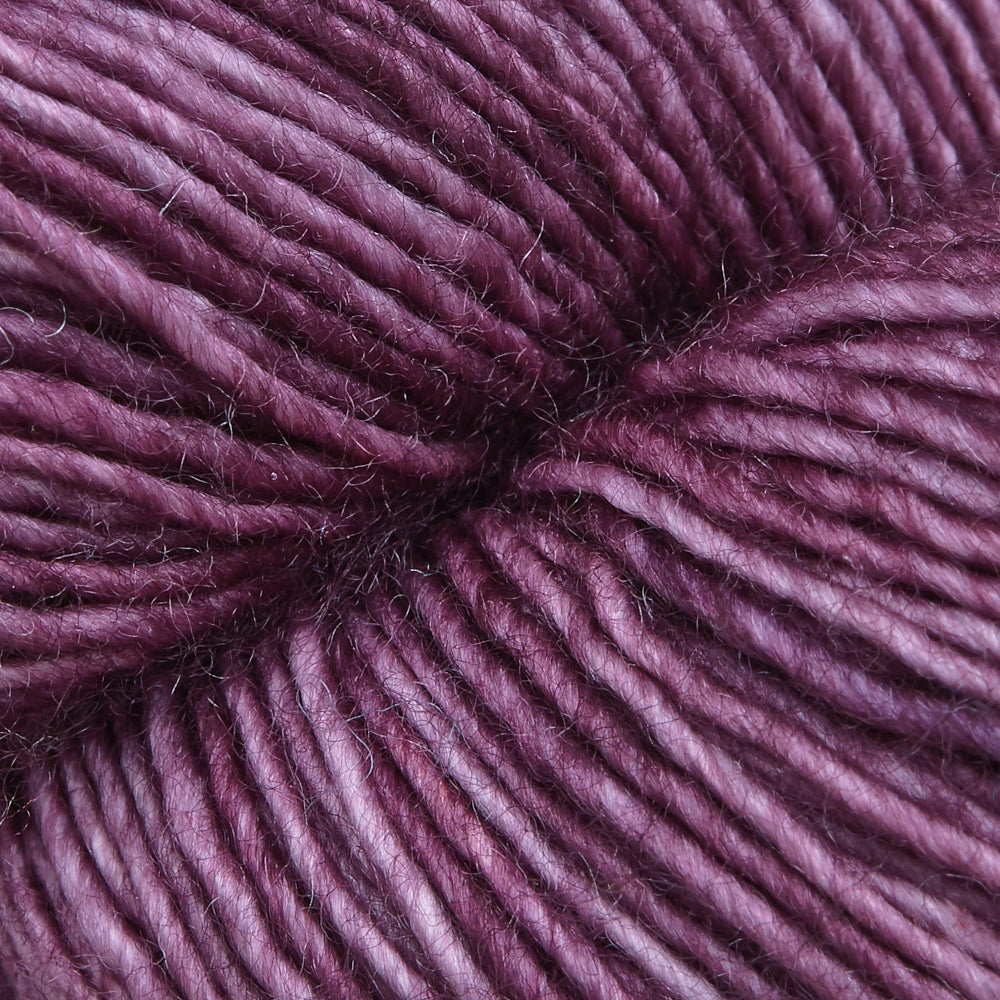 Madelinetosh Tosh Merino Light Yarn - Superwash Wool 4 Ply