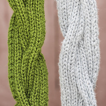 Reversible Cable Scarf