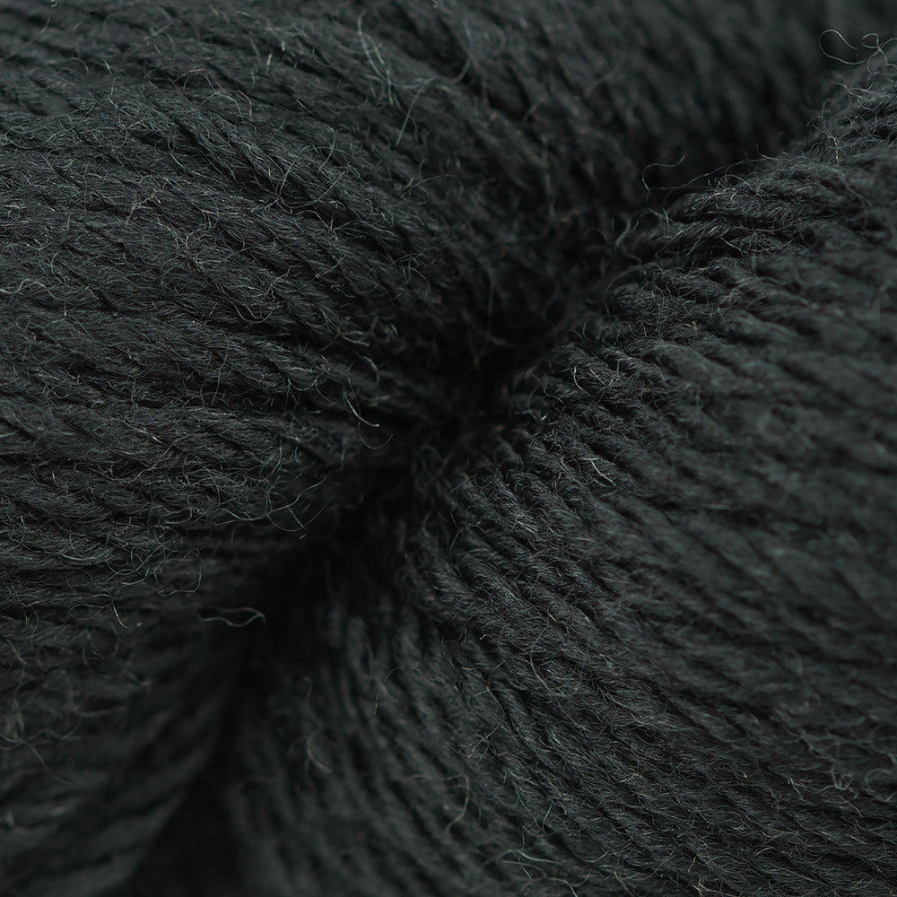 Cascade Yarns 220 Superwash Sport Yarn - Merino Sport