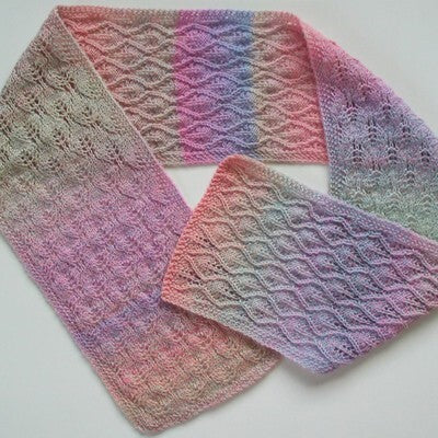 Jojoland Leafy Diamond Scarf Knitting Pattern