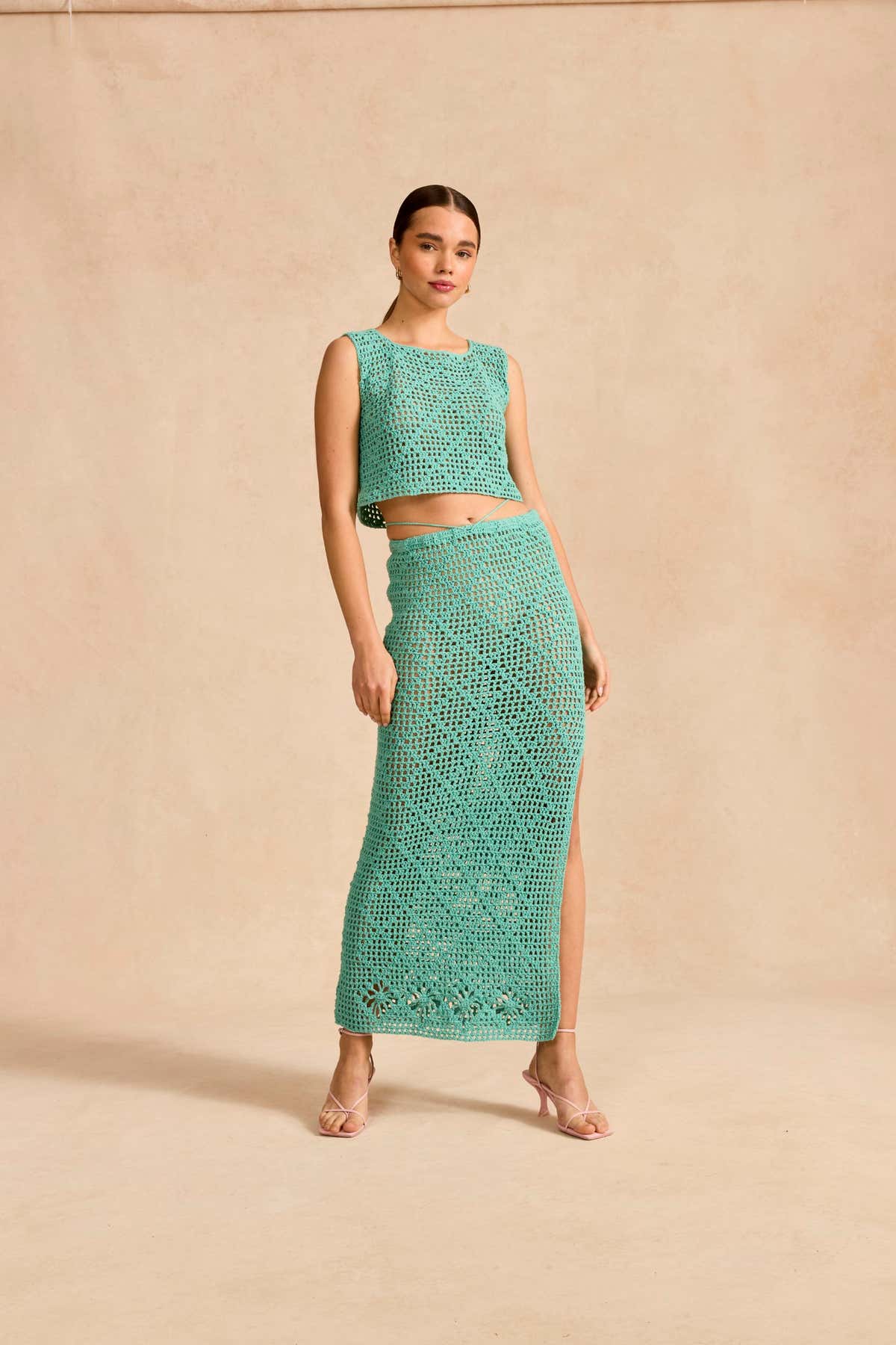 Sirdar TwoÃ¢â‚¬â„¢s Company Combo Skirt Crochet Pattern