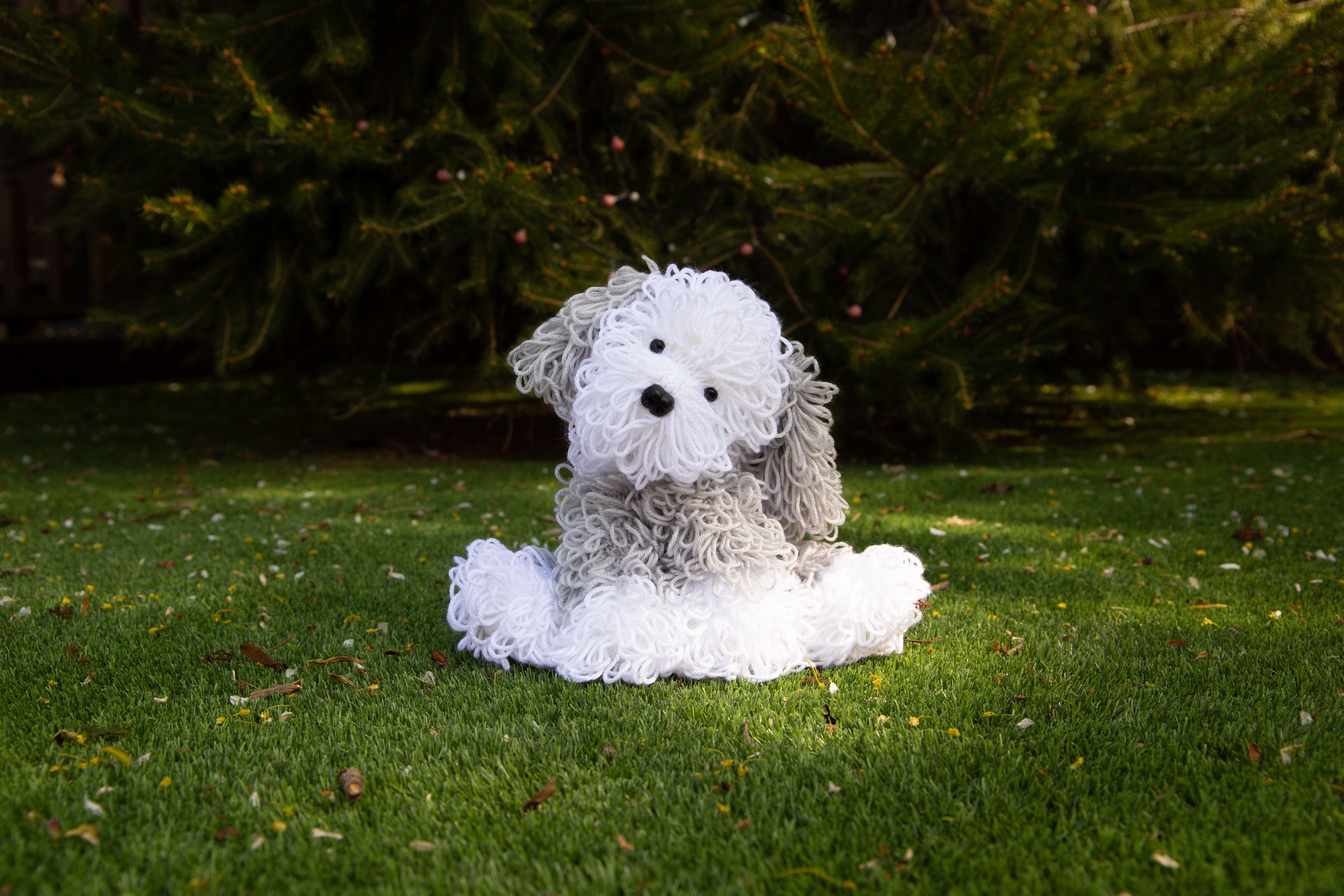 Deramores Old English Sheepdog Toy Knitting Pattern