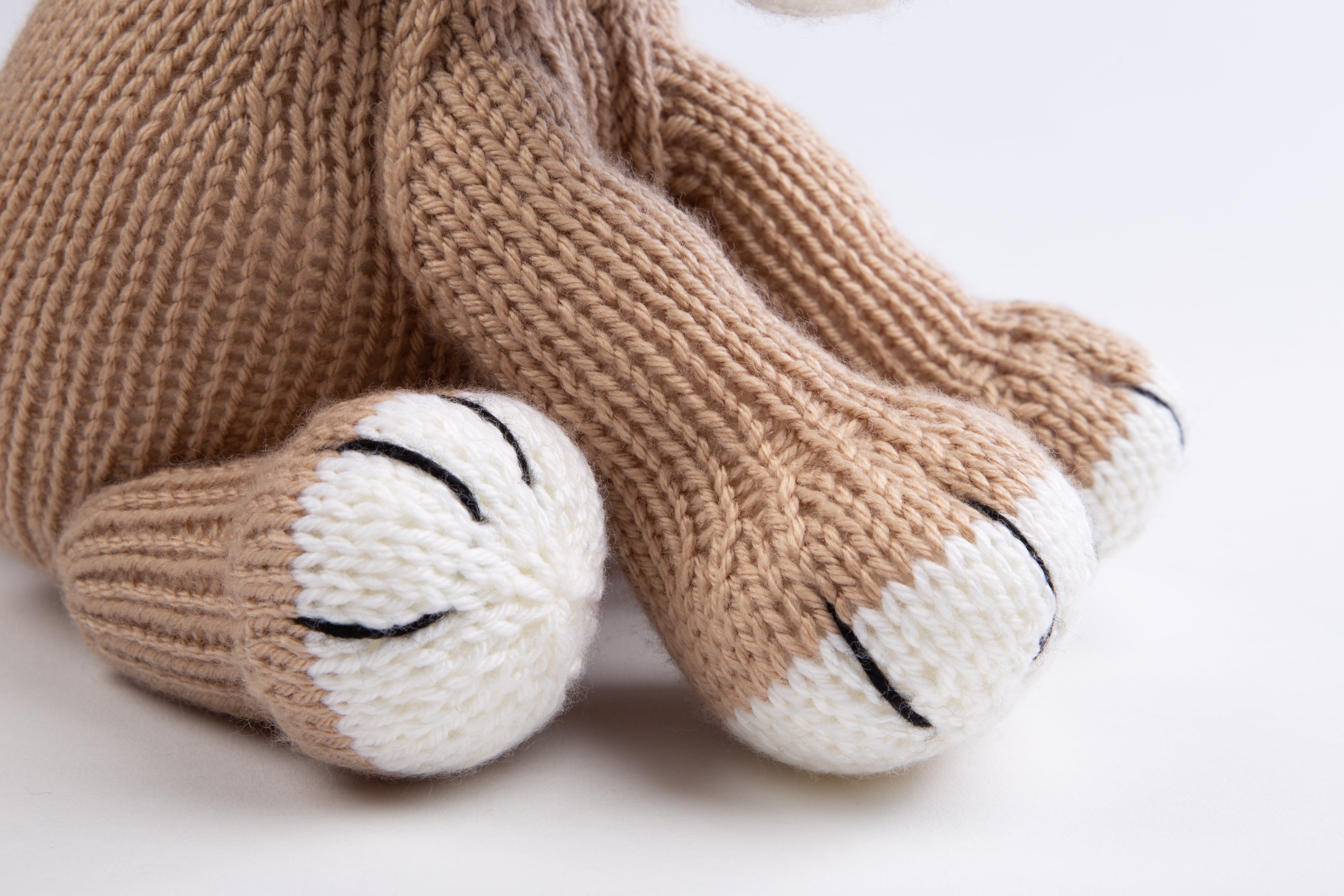 Deramores Charlie the Chihuahua Toy Knitting Pattern