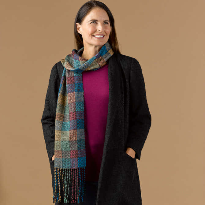 Valley Yarns #199 Shadow Weave Sampler Scarf