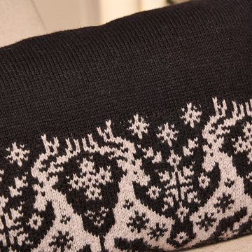 Dancing Raindeers Cushion Knitting Pattern