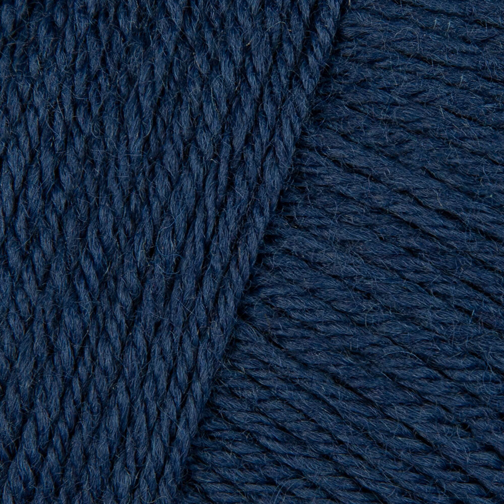 Willow & Lark Heath Solids Yarn - Wool DK