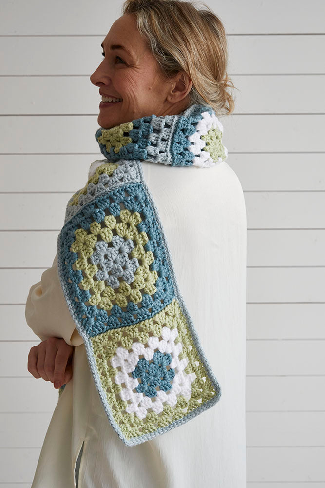 Debbie Bliss Festival Crochet Scarf Pattern