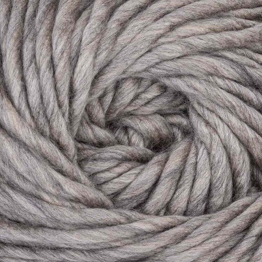 Sirdar Adventure Yarn - Acrylic Super Chunky