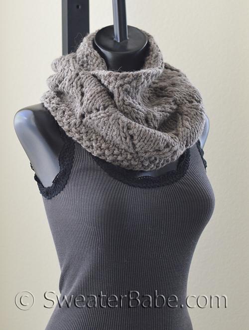 #291 Lyra Cowl