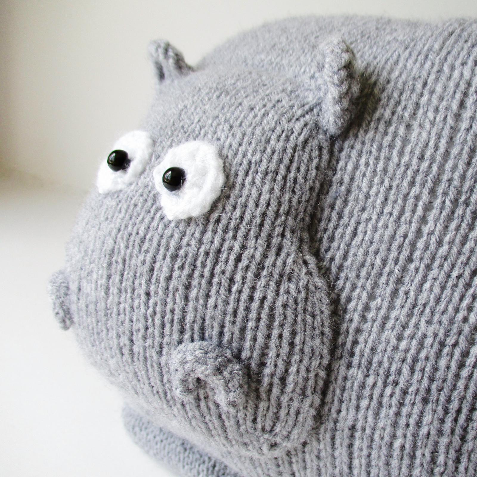 Hippo Cushion