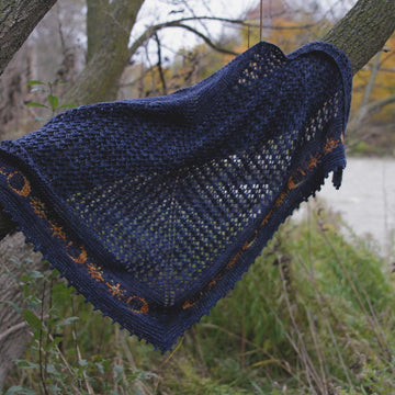 Widdershins Shawl