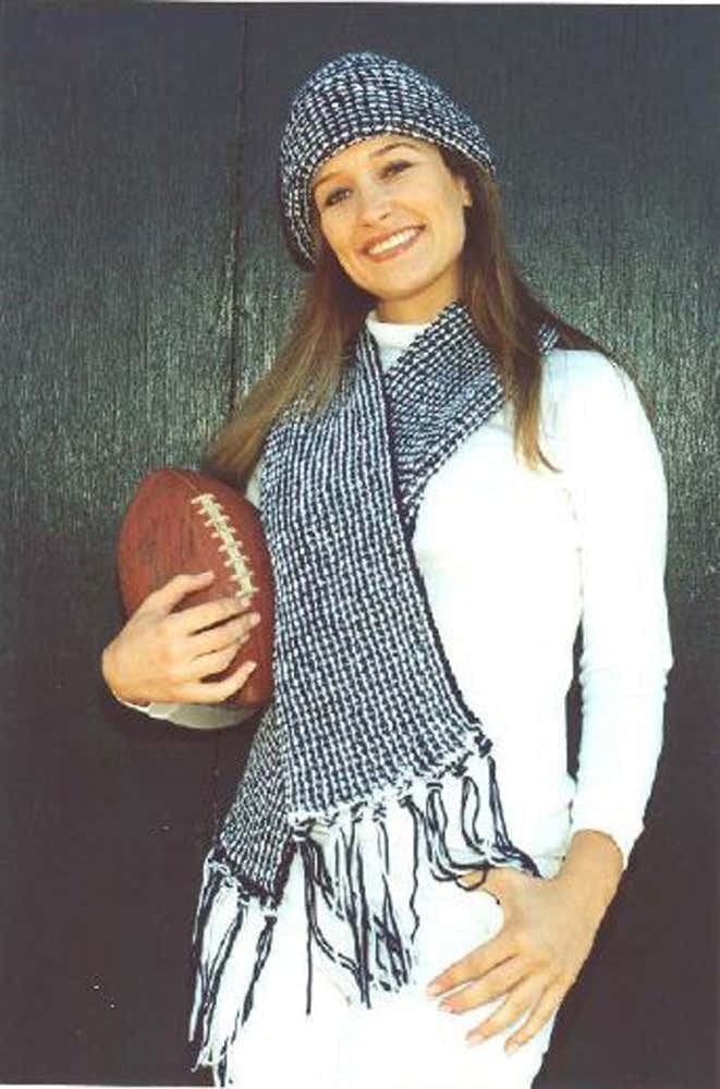 Penn State Scarf & Hat Knitting Pattern