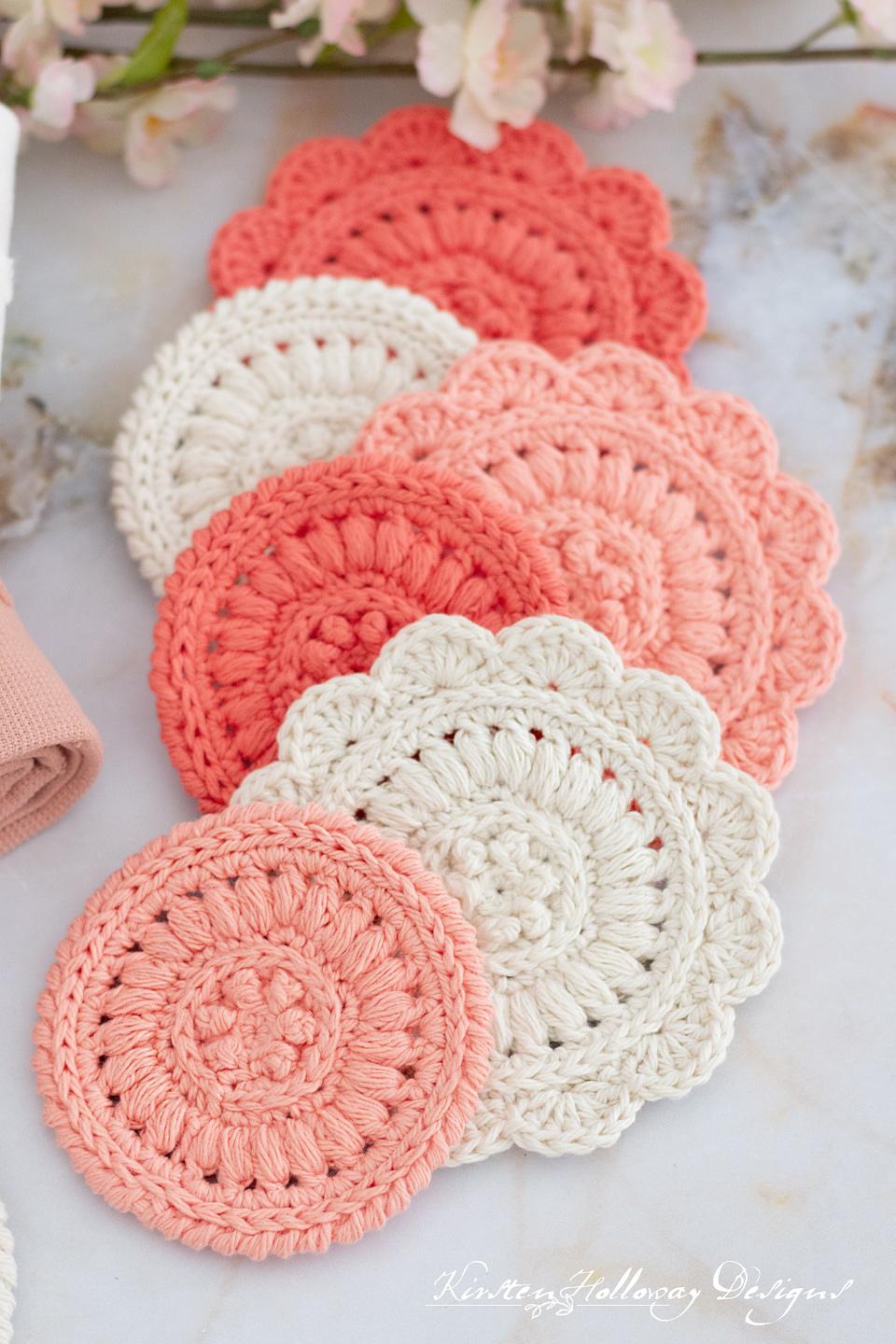 Dainty Dahlia Scrubby Rounds