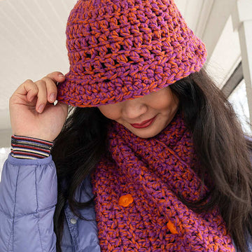 Gromit Bucket Hat and Cowl in Berroco Bestie PDF