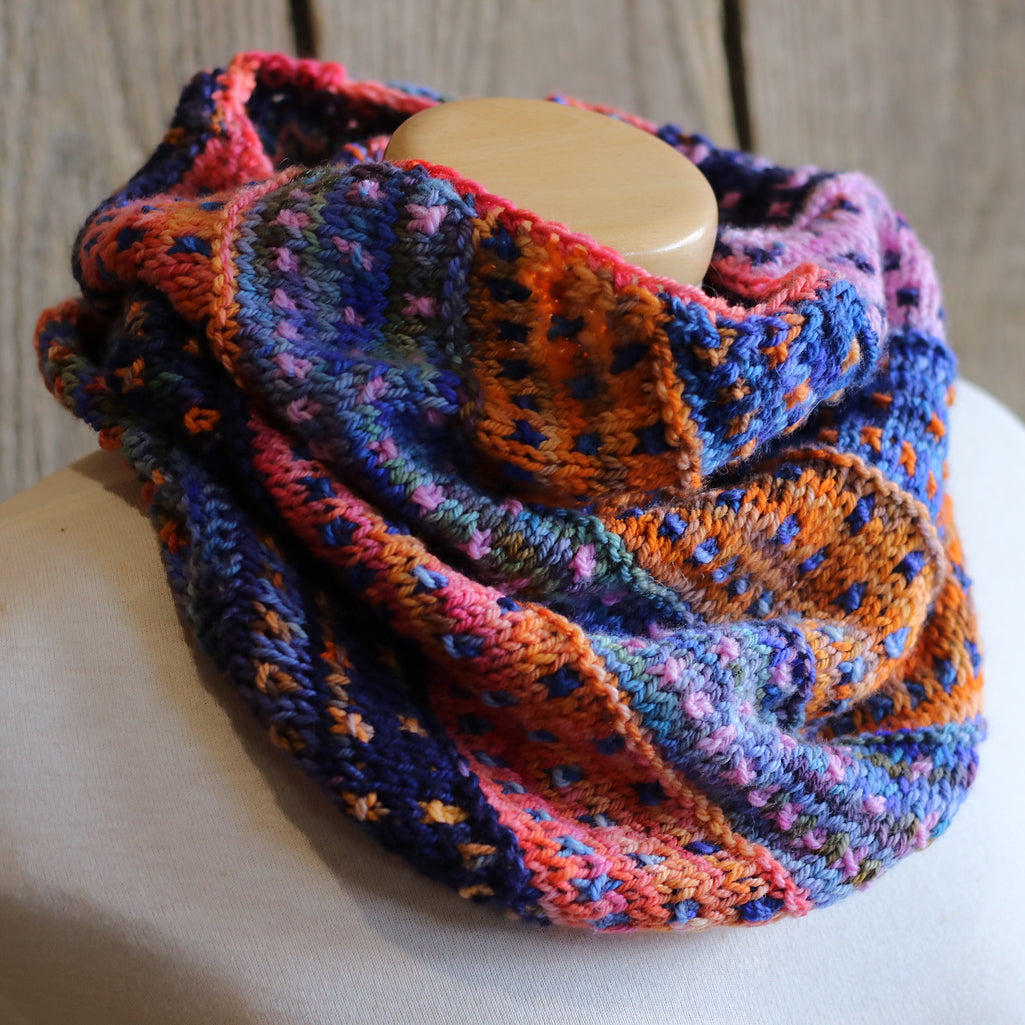 Koigu ColorDust Cowl Knitting Pattern