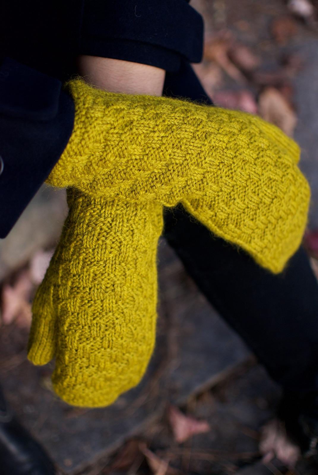 East 7th Street Mittens