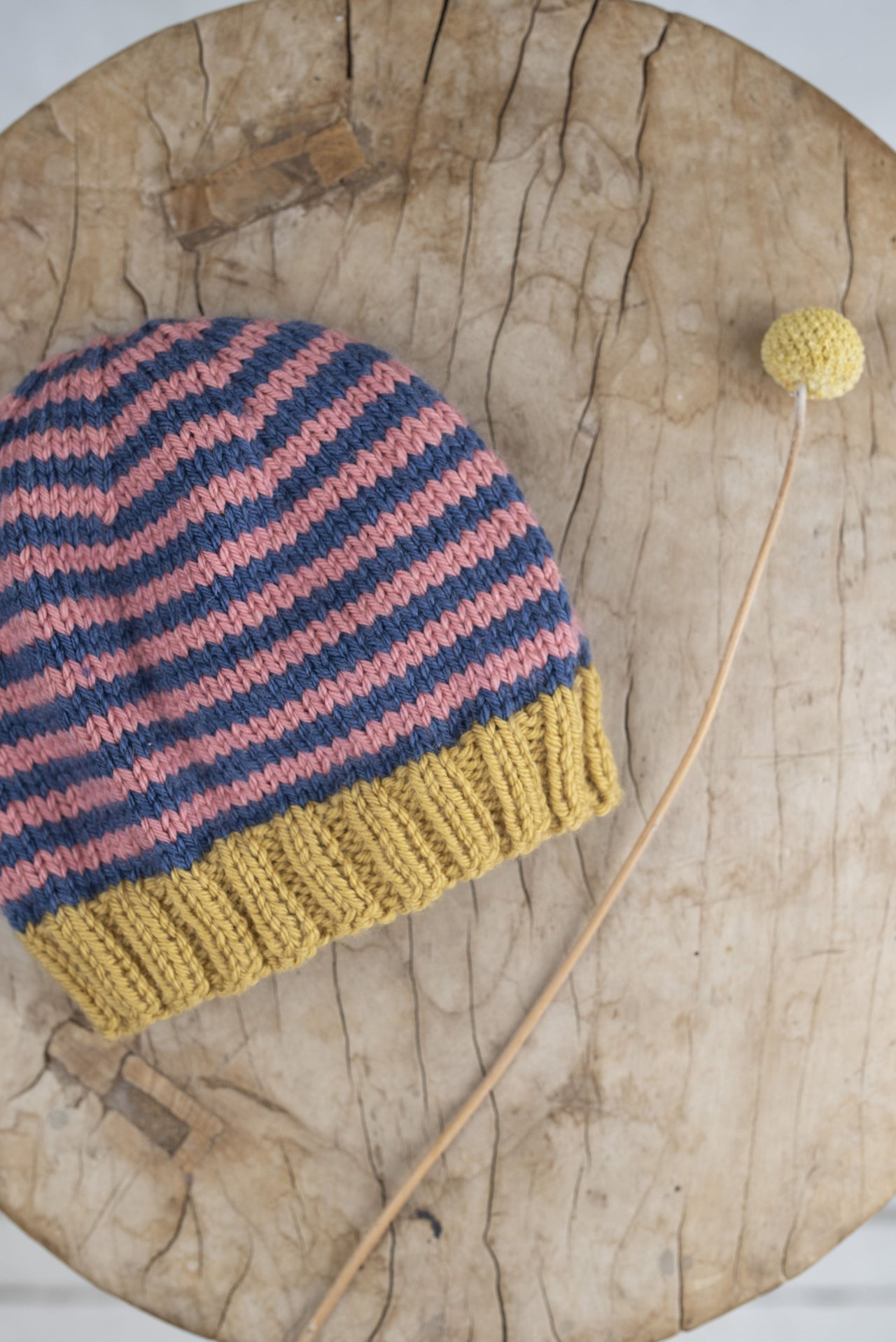 Bleep Hat Knitting Pattern