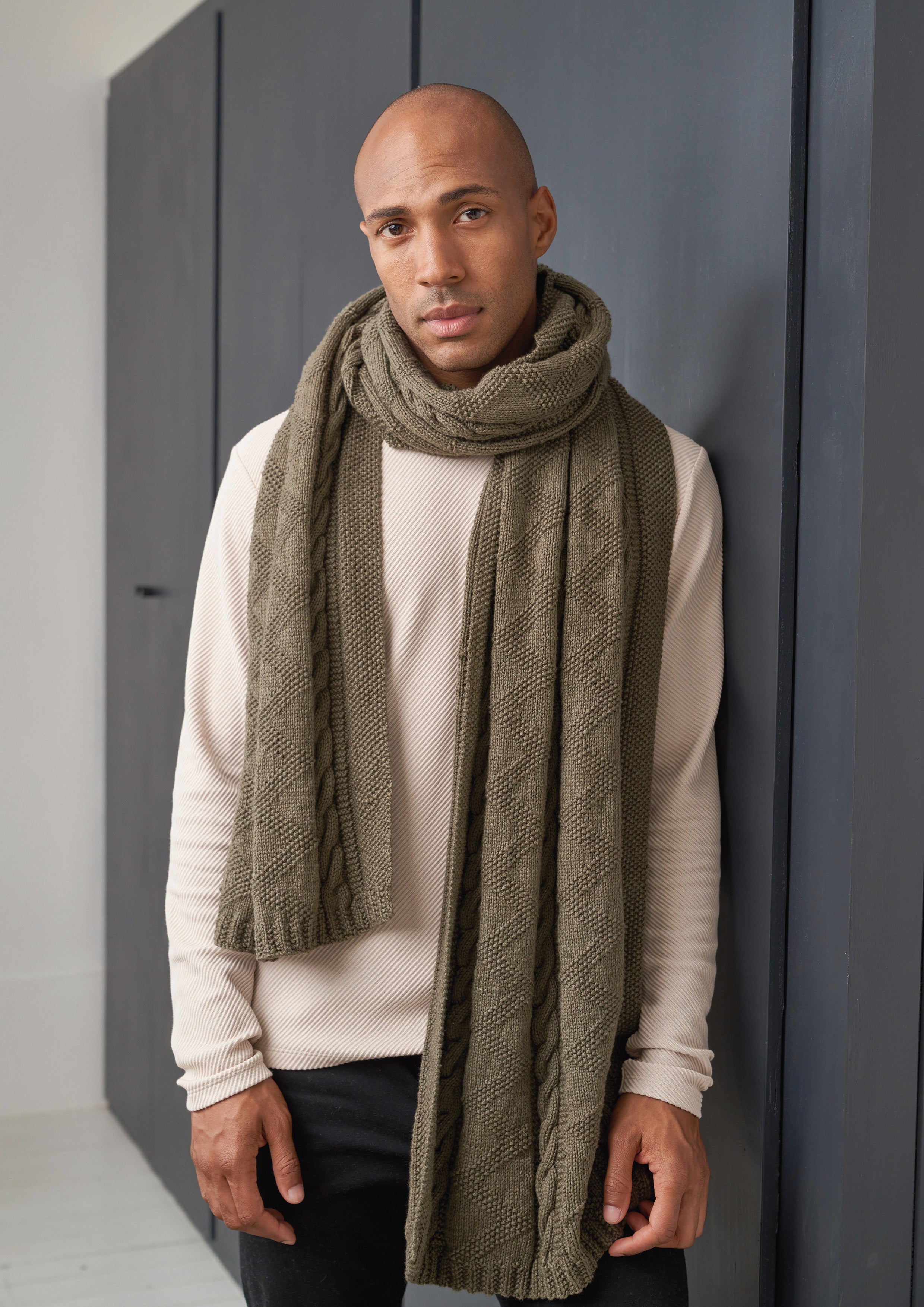 Rowan Colt Scarf Knitting Pattern