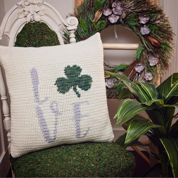 St. Patrick's Shamrock Pillow Cover